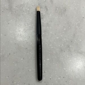 Westman Atelier Spot Check Brush